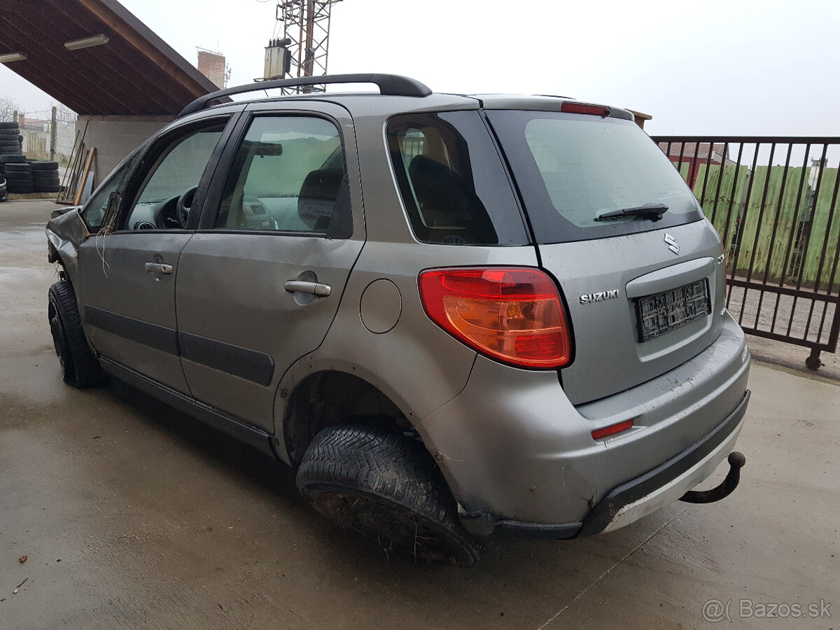 SUZUKI SX4  1,6B  RV.2012