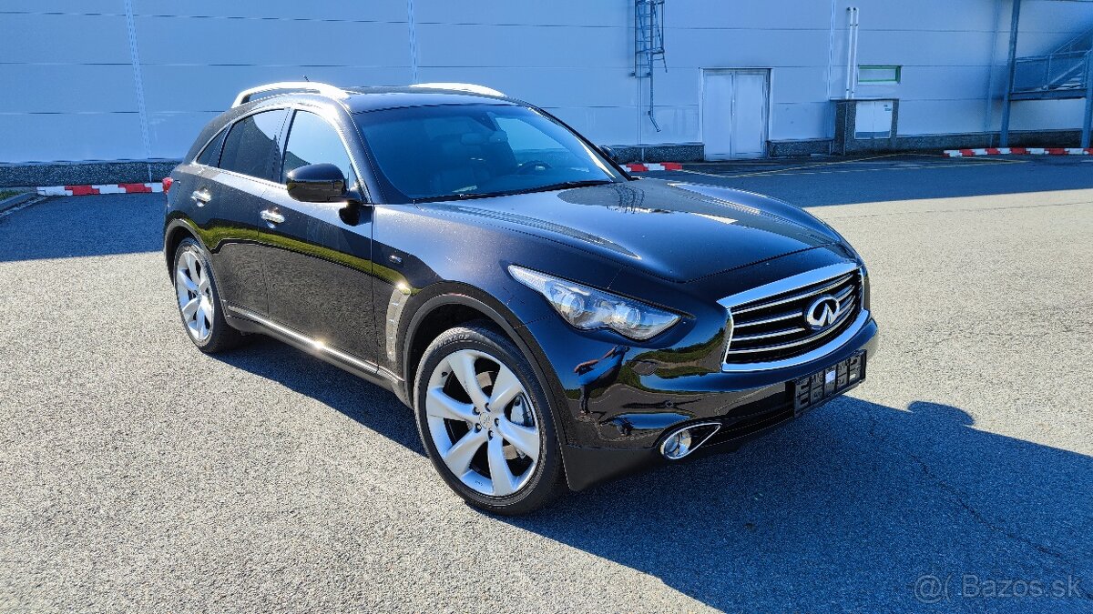 INFINITI FX30DS-QX70-4x4-2014-130.000KM-PLNÁ VÝBAVA - KRÁSNÉ