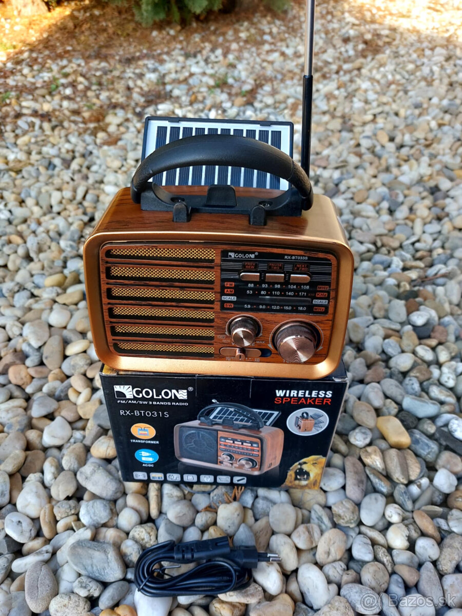 Male Radio Solar Bluetooth MP3 FM AM USB CA -