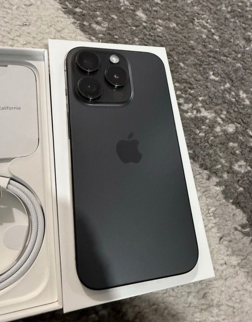 iPhone 15Pro 512GB