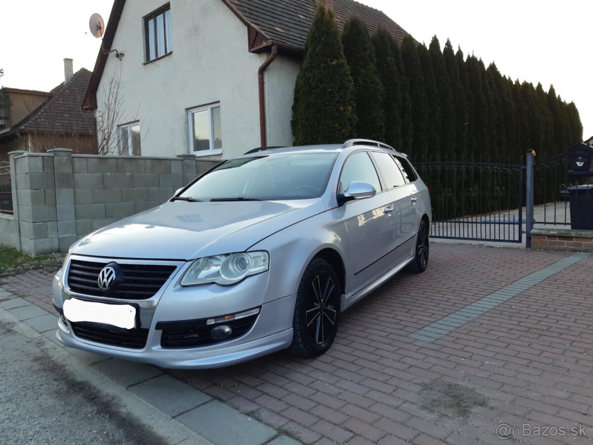 Volkswagen Passat B6 2.0 TDI 103kw.             DSG  R-line