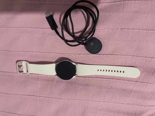 Krásne hodinky Samsung Galaxy WATCH 6