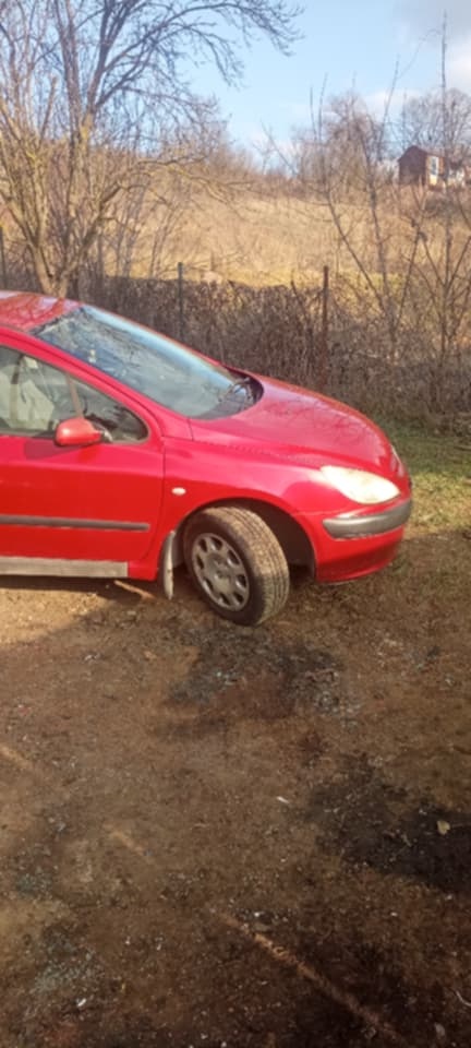 Rozpredám Peugeot 307