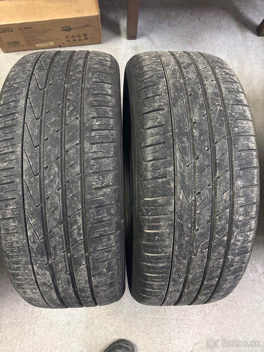 235/50R19 99V Hankook Ventus DOT 2021.