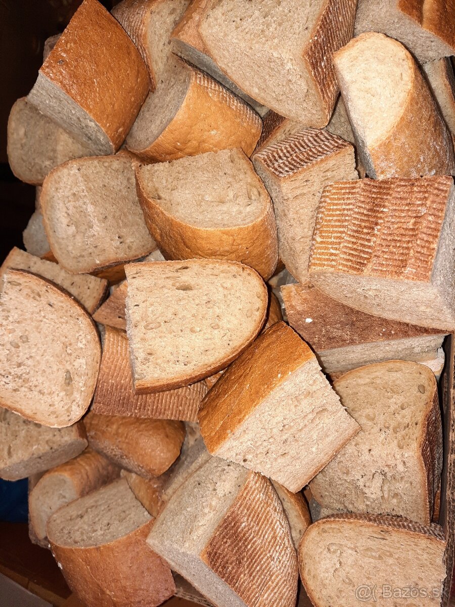 Kŕmne pečivo chlieb - suché