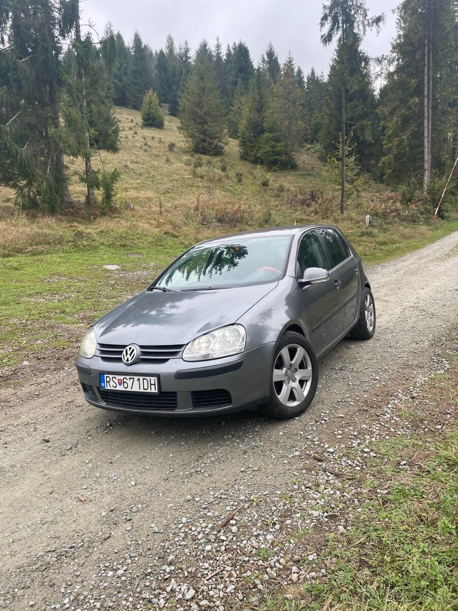 Volkswagen golf 5