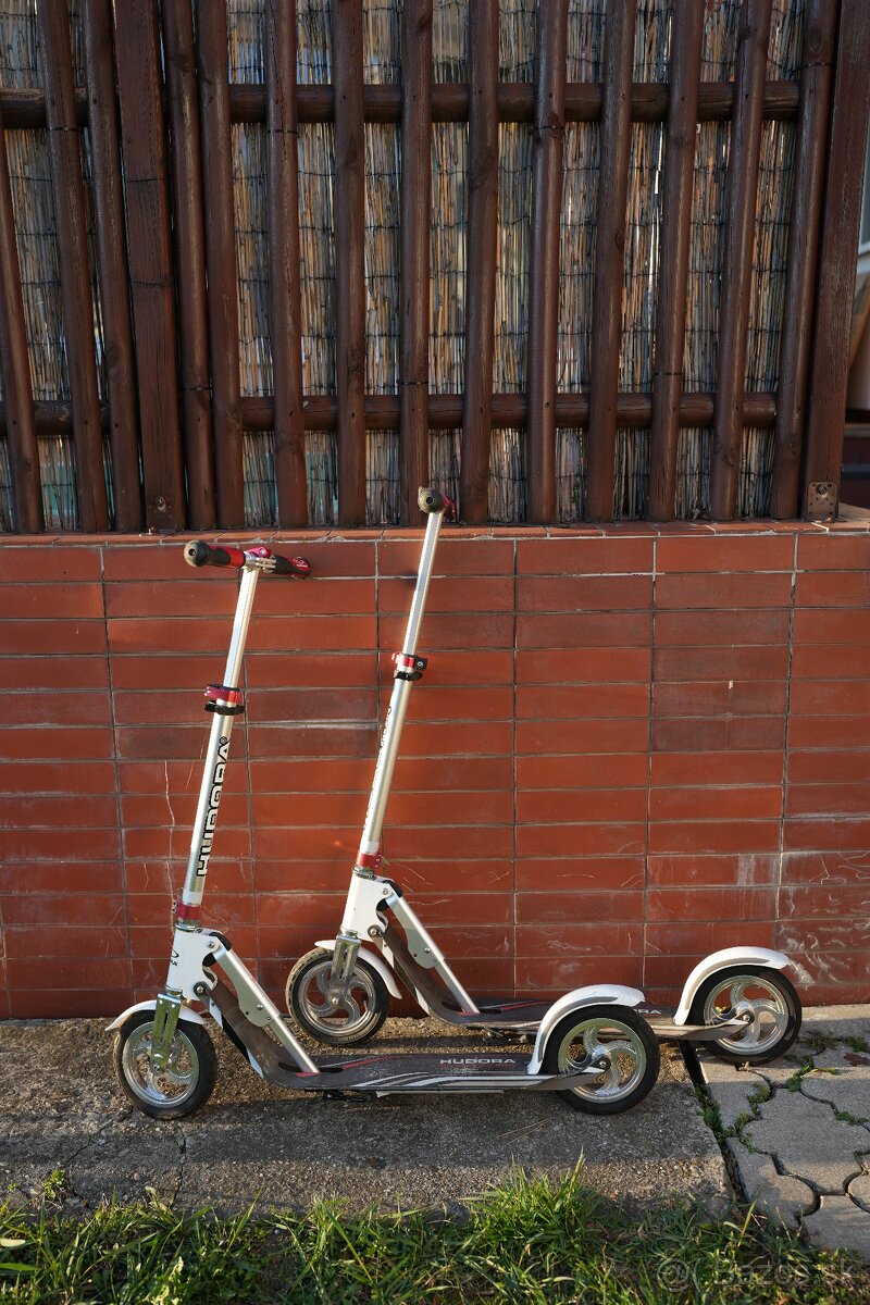 Kolobezka HUDORA City Scooter Big Wheel 8" Air 205