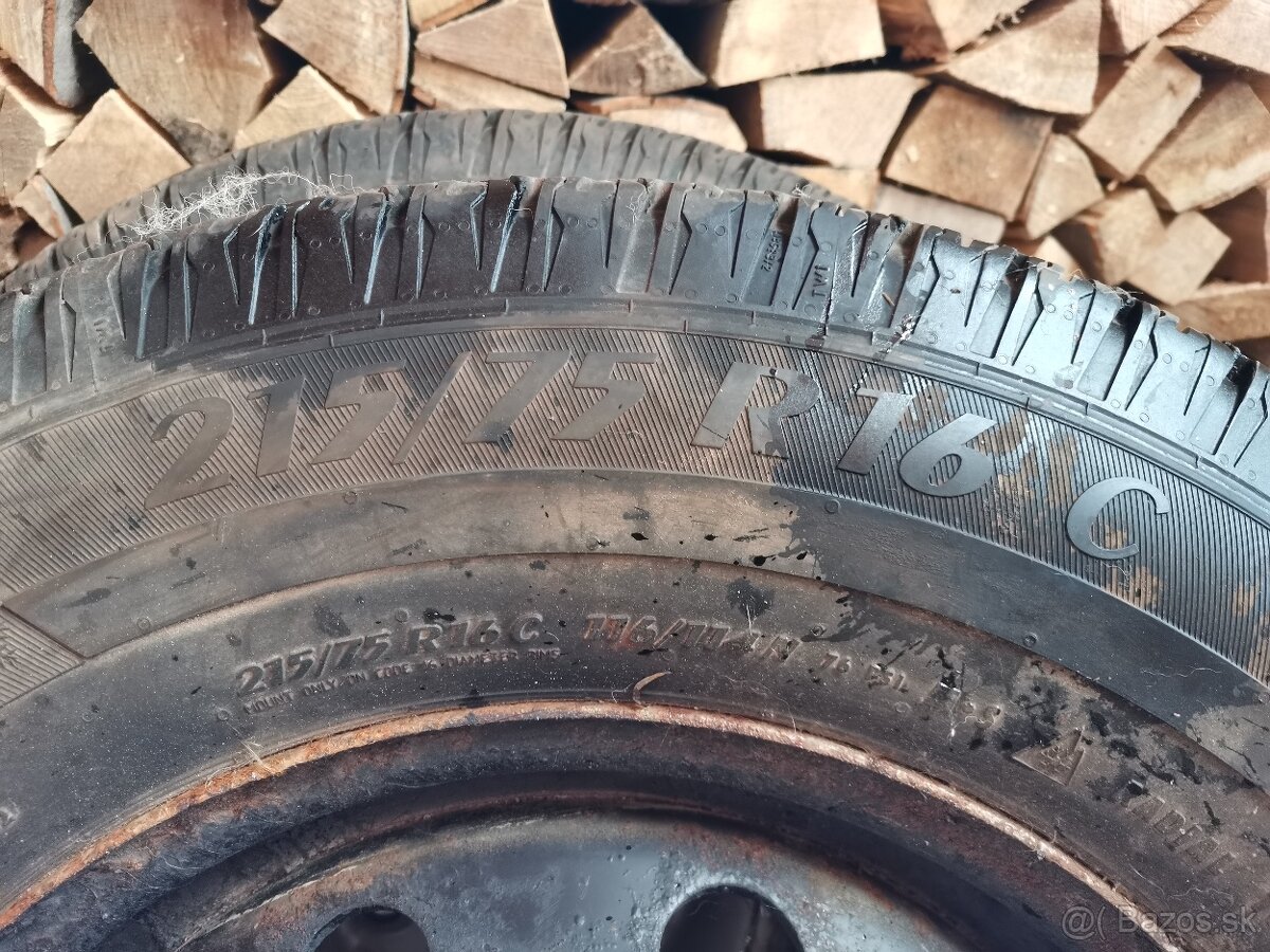 Zimné  215/75 r16 c