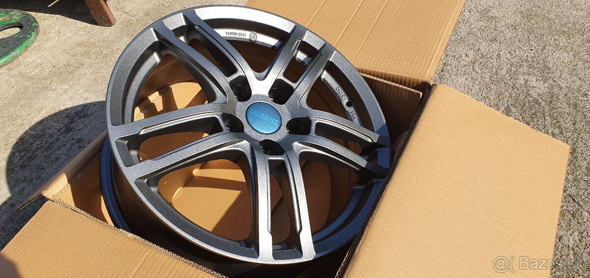 Mazda cx-7 cx-5  honda crv tucson 5x114,3 r17  6 gh gj