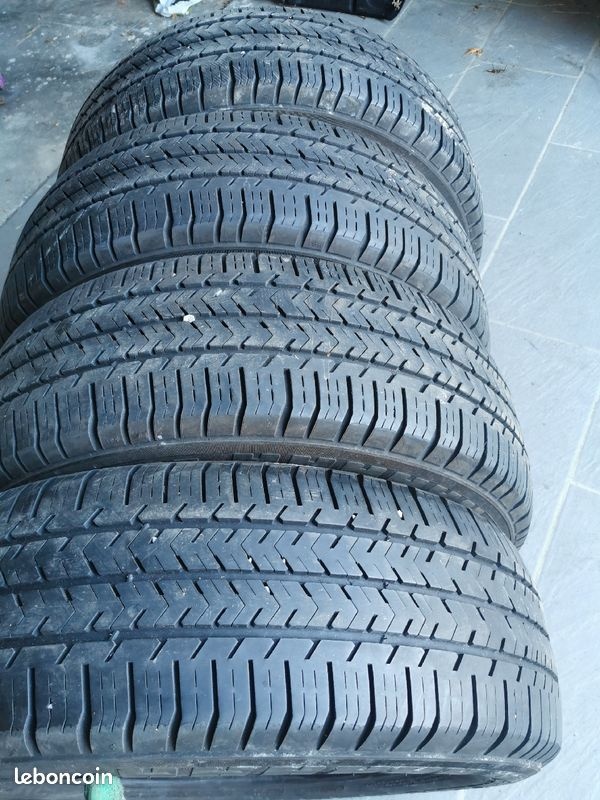 216/65 R16C