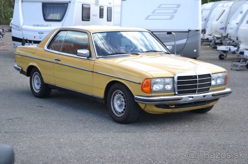 Mercedes Benz W123 230C