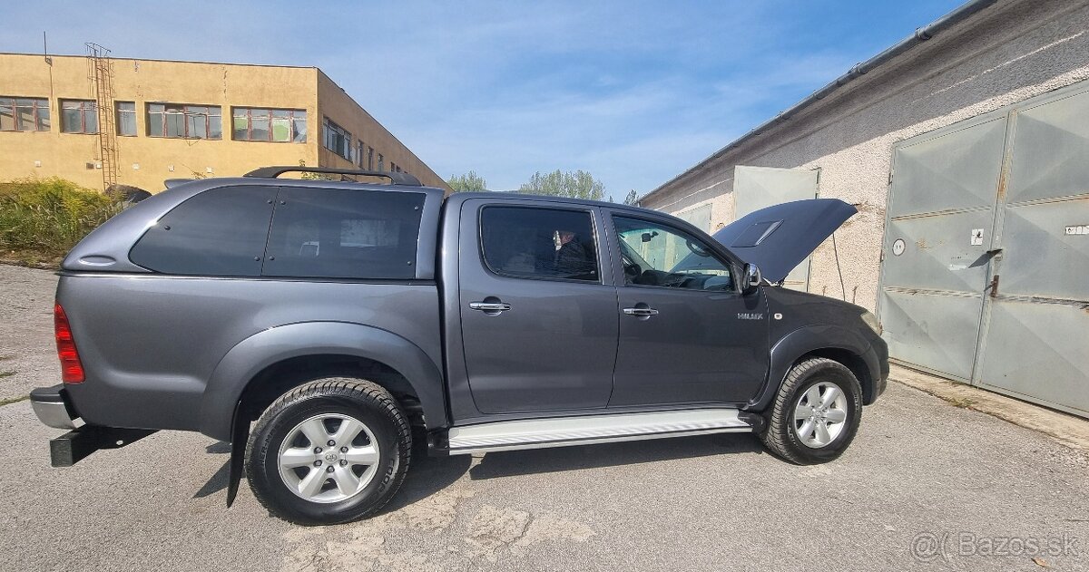 Predám off road bočné nášľapy na Toyota Hilux