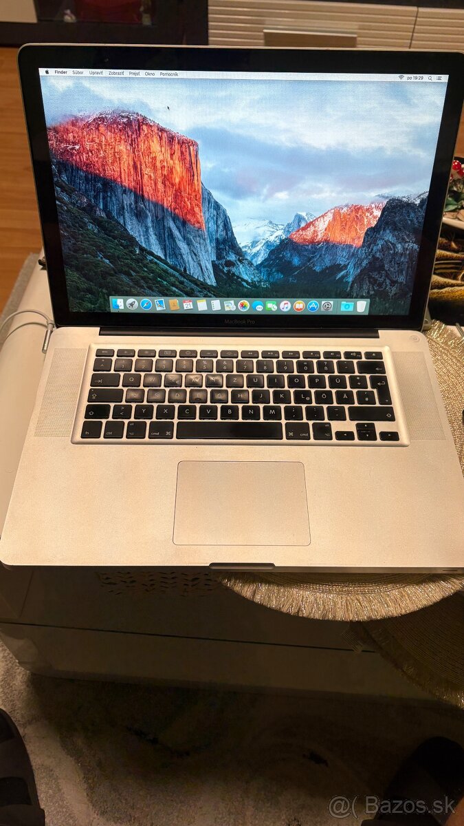 apple macbook pro 15" 2008, intel c2d, 8/180gb