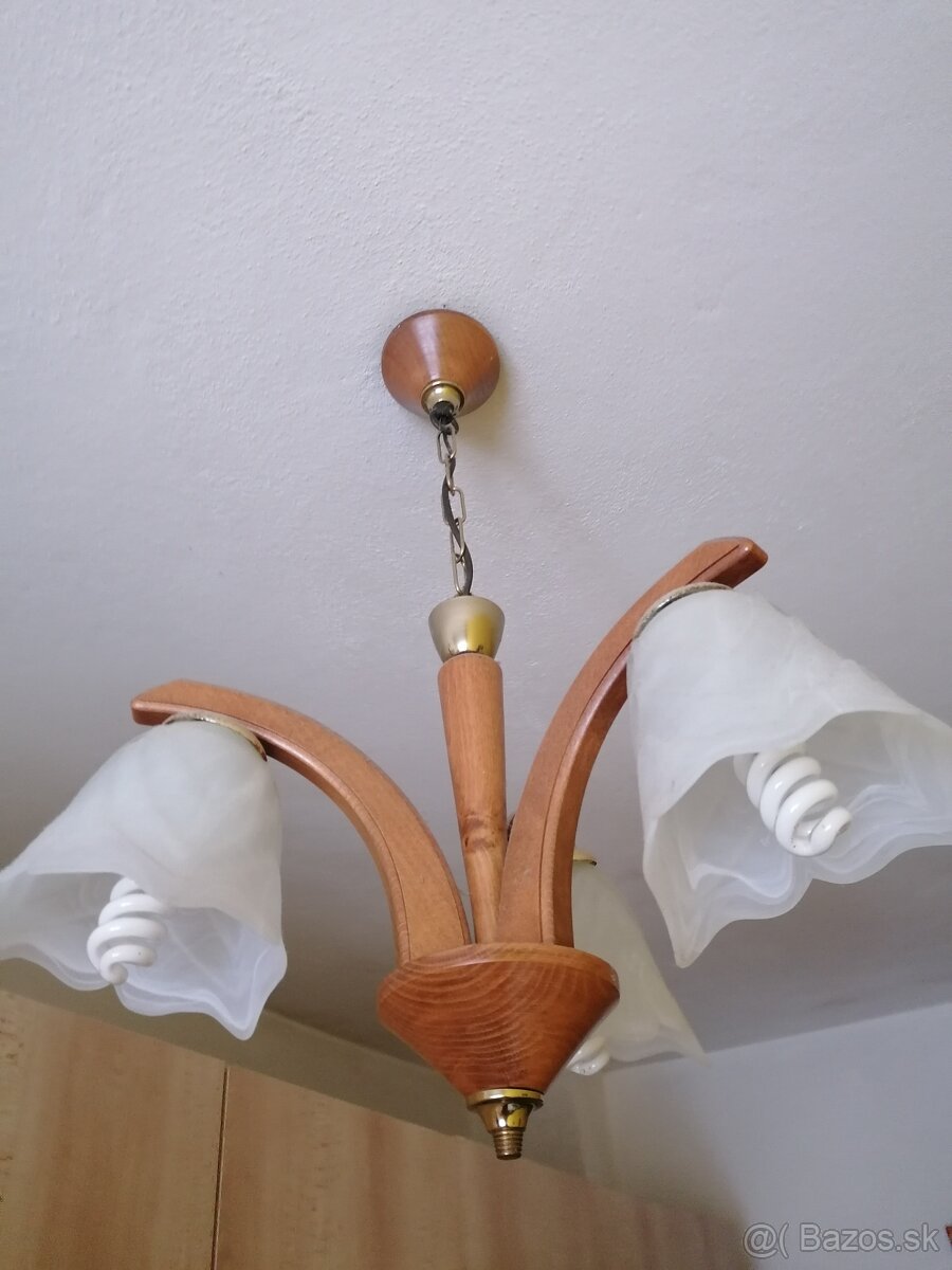 Stropná lampa