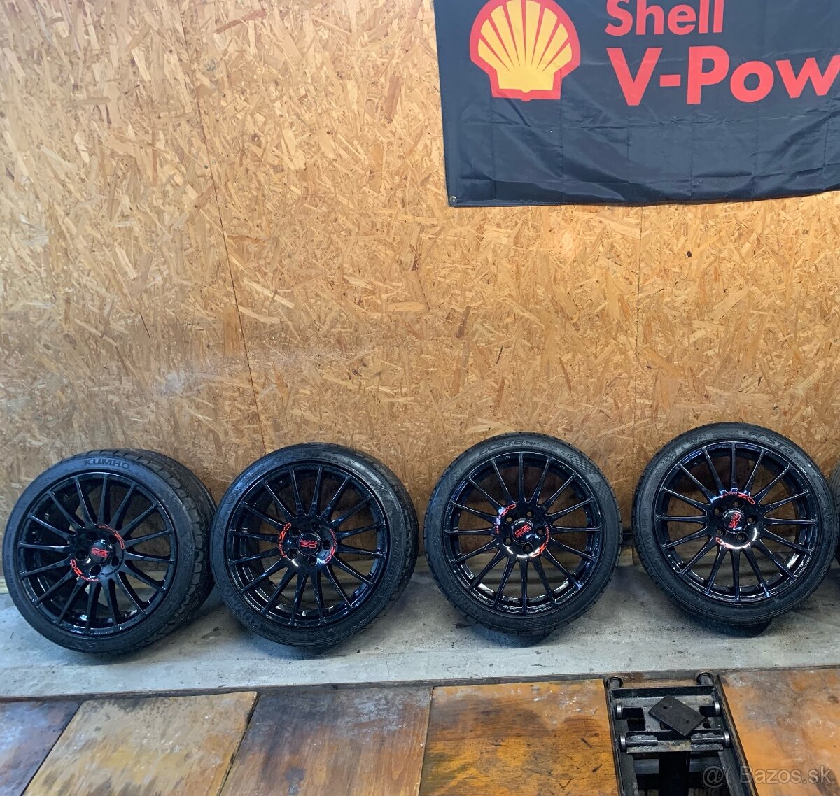 Oz Racing 5x112 R18