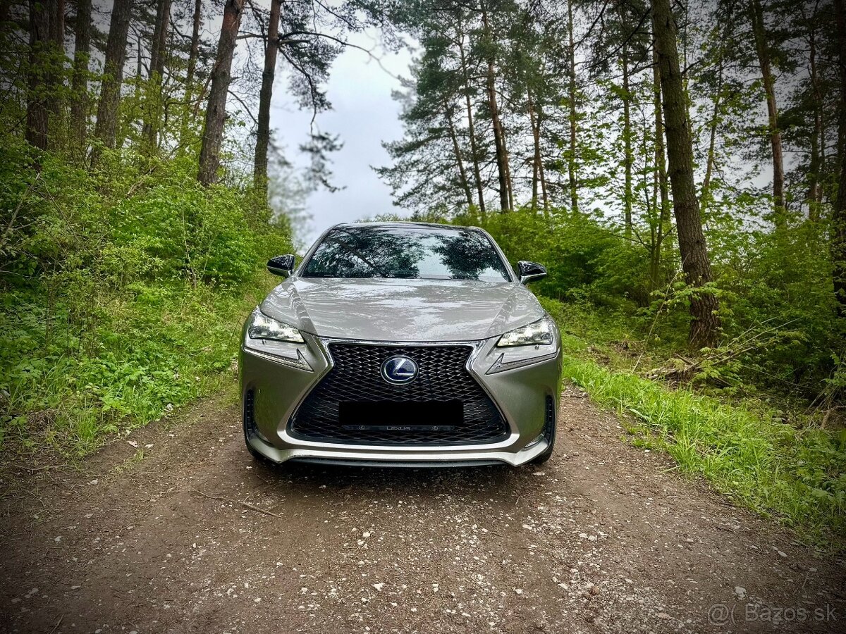 Lexus NX300h F-SPORT