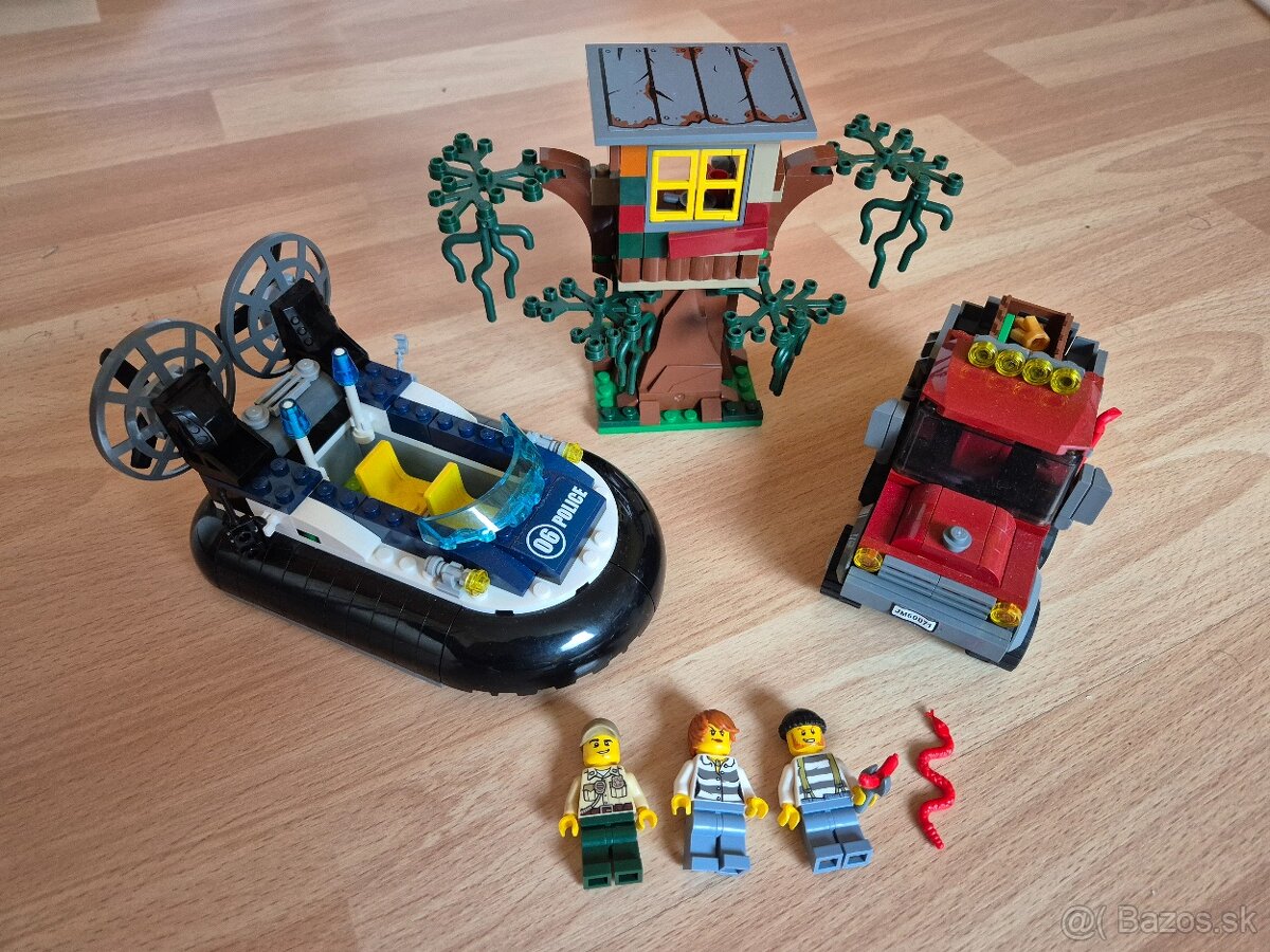 LEGO City 60071 Polícia, Zadržanie vznášadlom