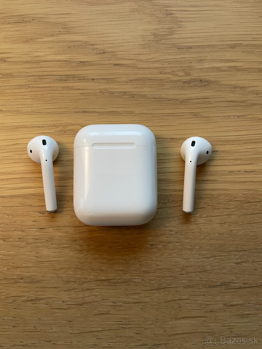 Apple AirPods (1. gen) - Púzdro