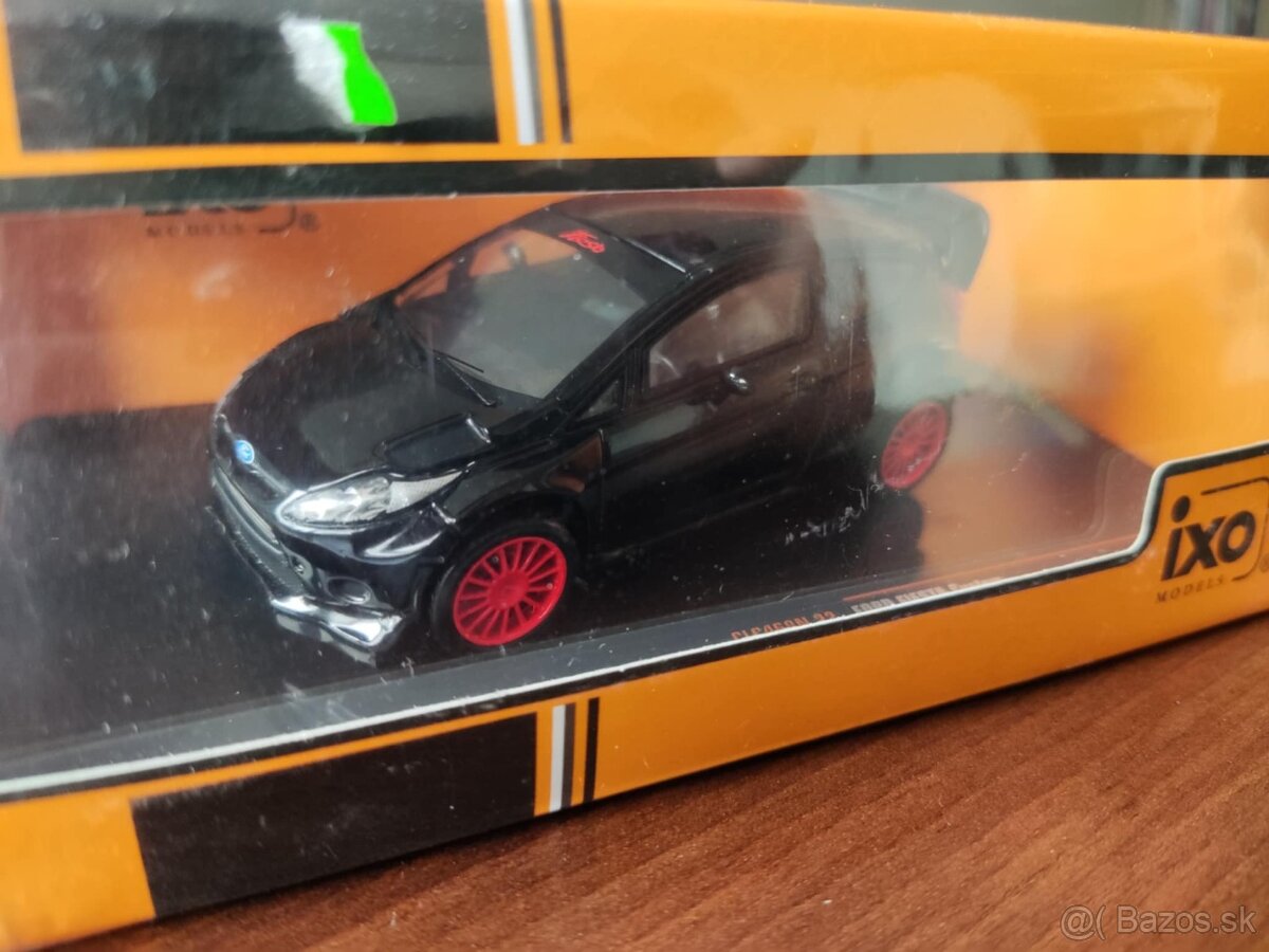 Ford Fiesta Custom 2011 1:43