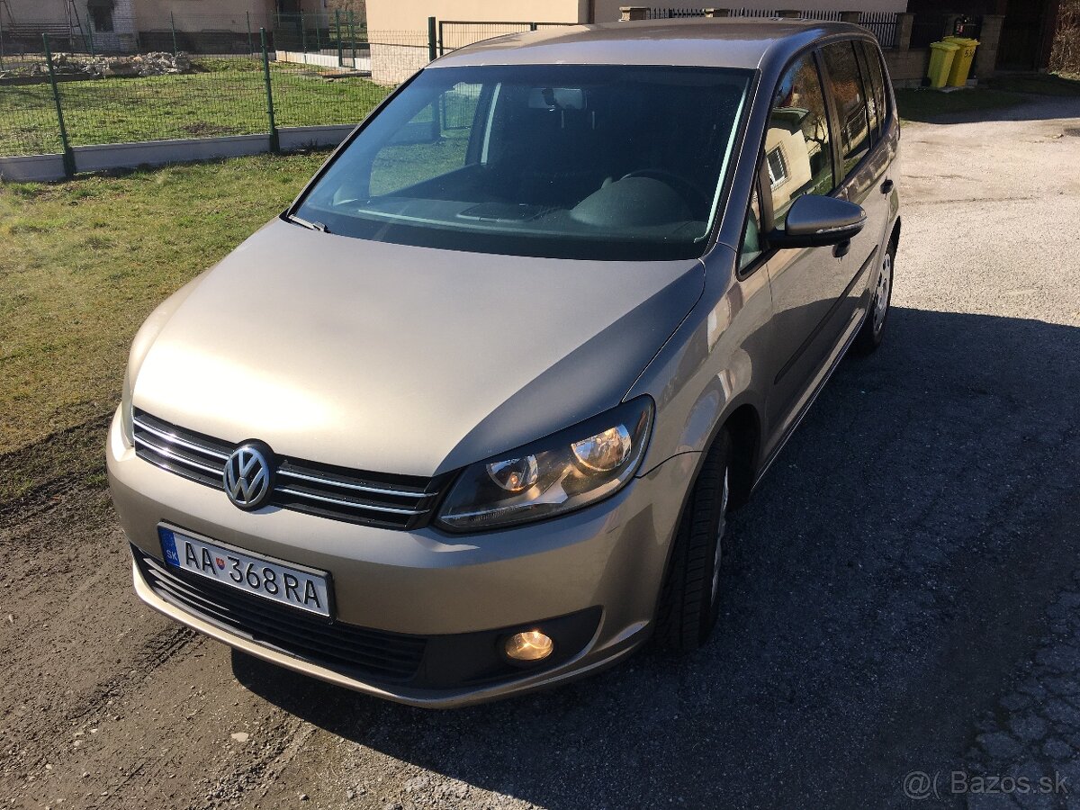 Volkswagen touran