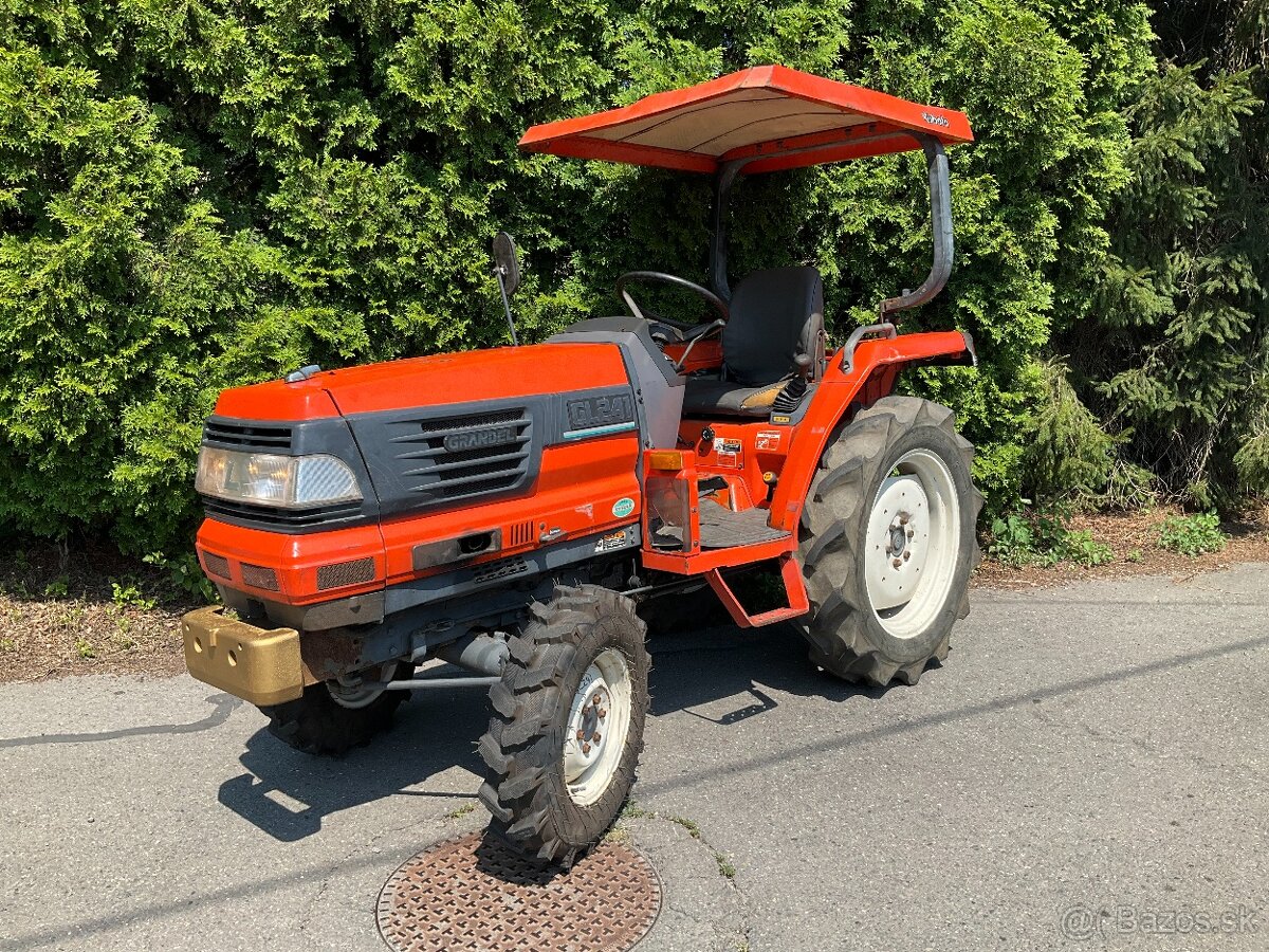 Japonský traktor Kubota GL241, 24Hp, pohon 4x4