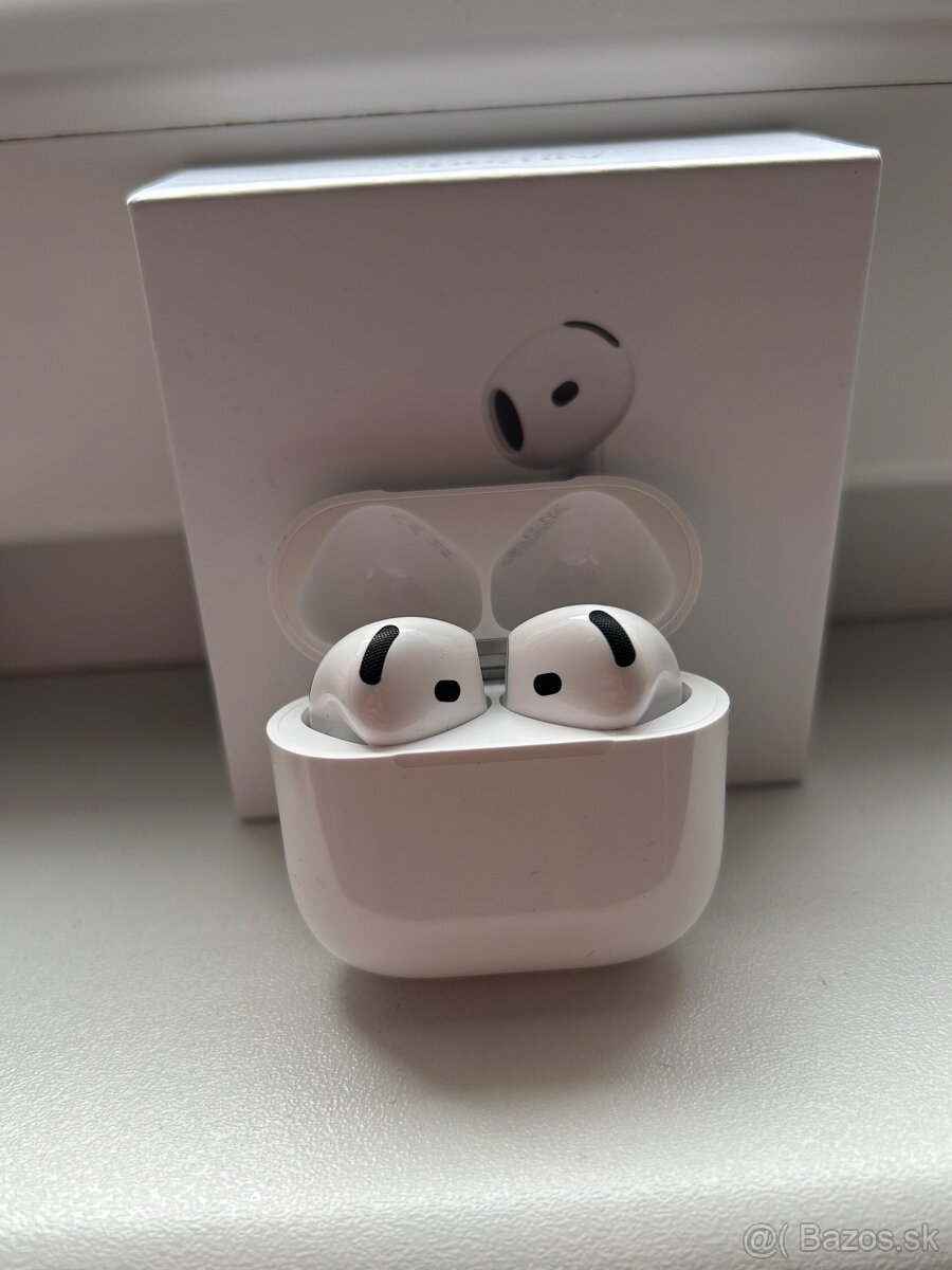 AirPods 4 s ANC