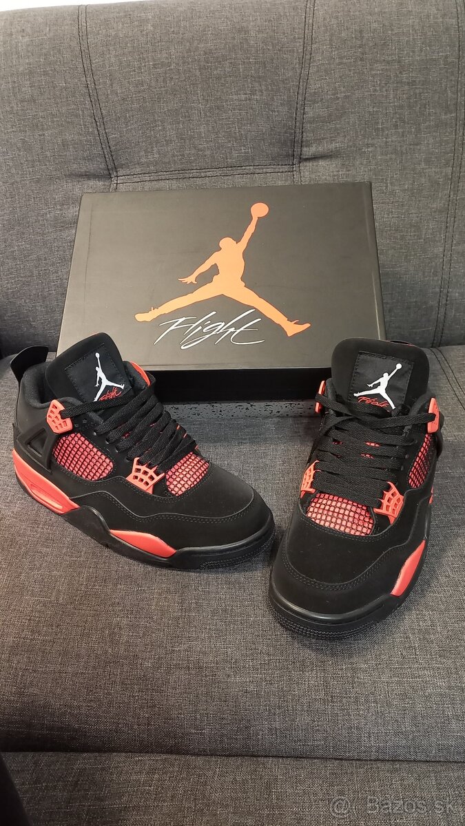 Nike jordan 4