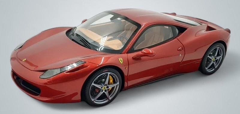 1:18 BBR FERRARI 458 ITALIA 2009