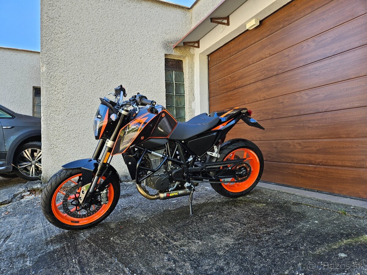 KTM DUKE R 690 2018 4500km  54kw