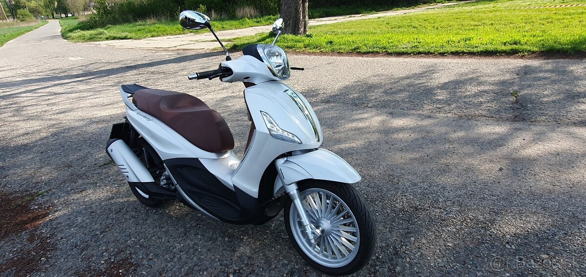 Piaggio Beverly