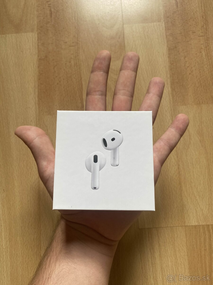 Apple AirPods 4 s aktívnym potlačením hluku