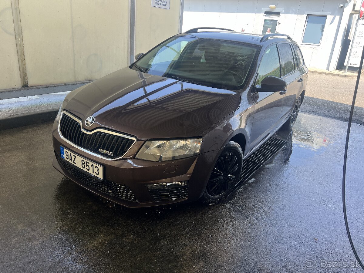 Škoda Octavia 3 1.6tdi 2015 najeto 290 rs naraznik android r