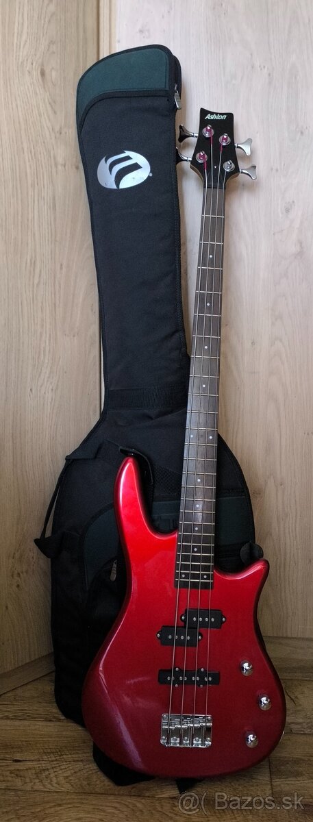 Bass gitara