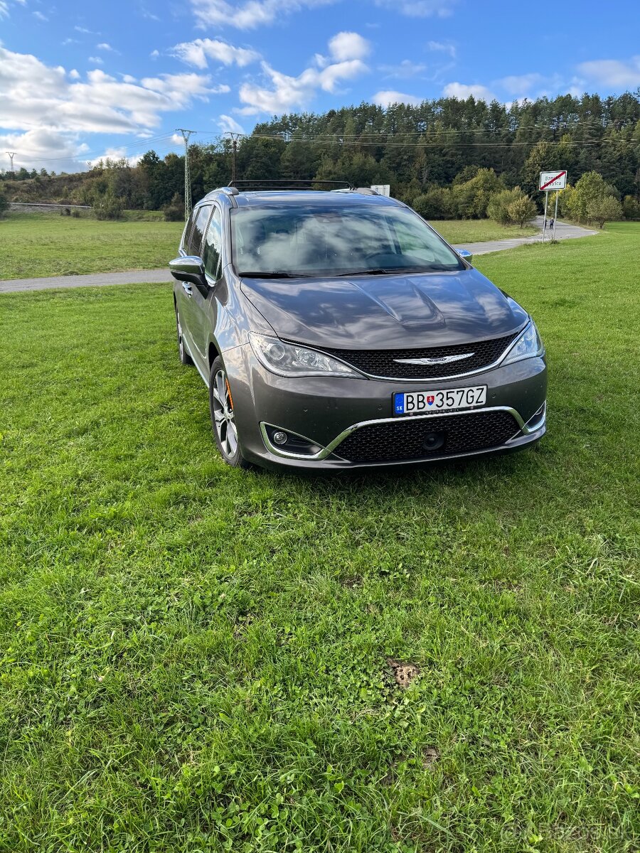 Chrysler Pacifica 3.6l 211kw 2017