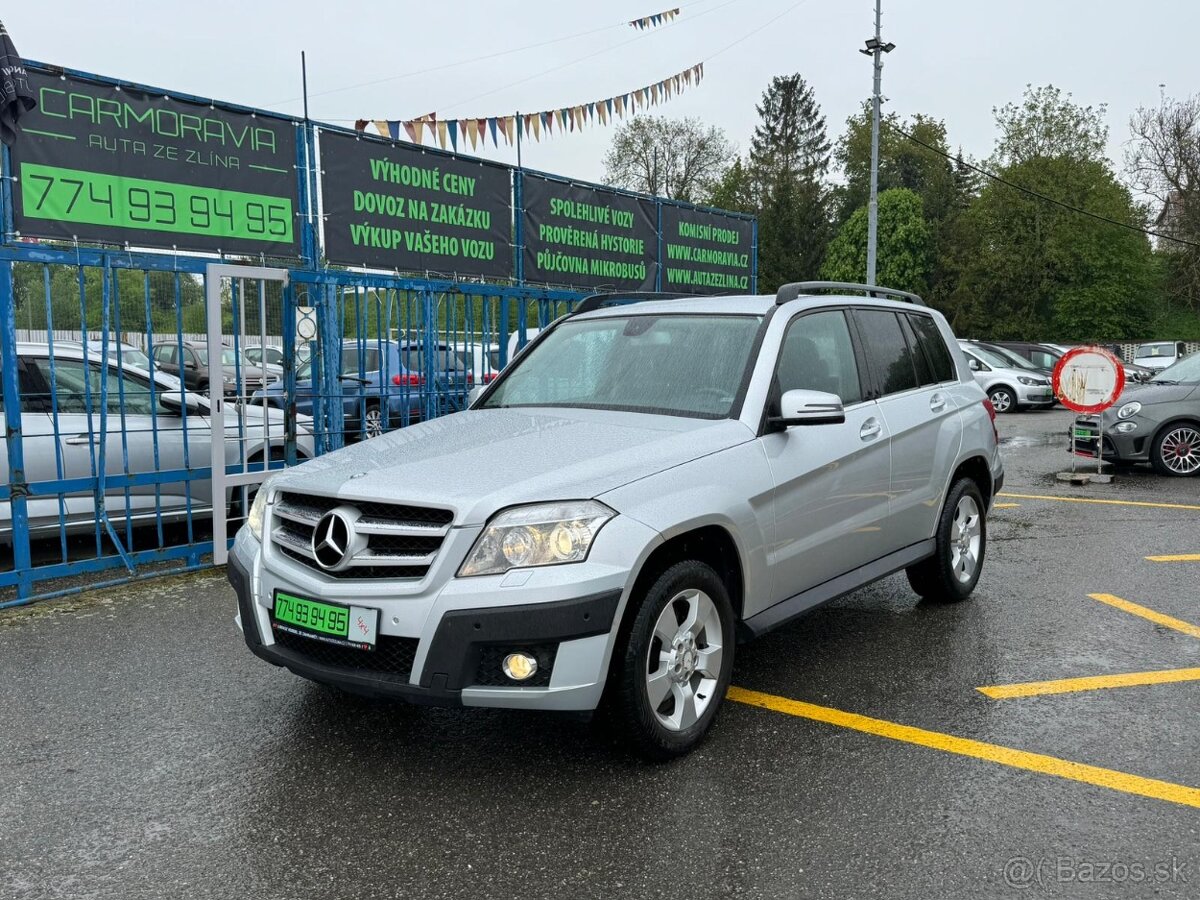 ► MERCEDES BENZ GLK 280 4x4 - 170 kW- PARK. SENZORY, TAŽNÉ