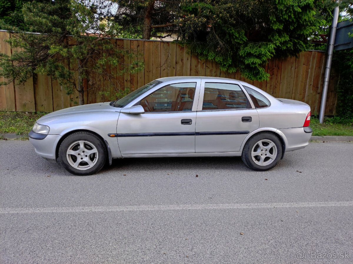 Predám opel VECTRA 1,8 16V