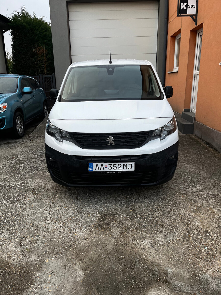 Peugeot Partner 2019 22 tis.km, 3 miestne, 1.6 BlueHdi L1