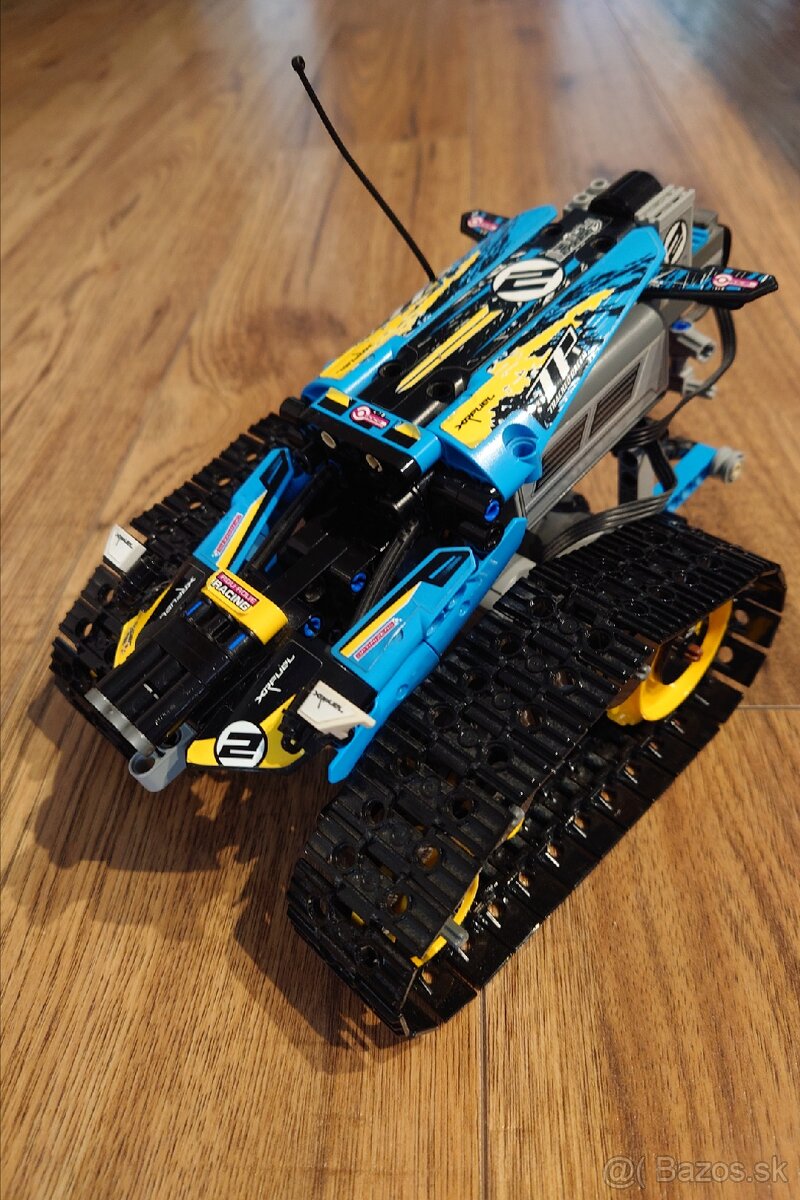 Lego Technic 42095 Stunt Racer