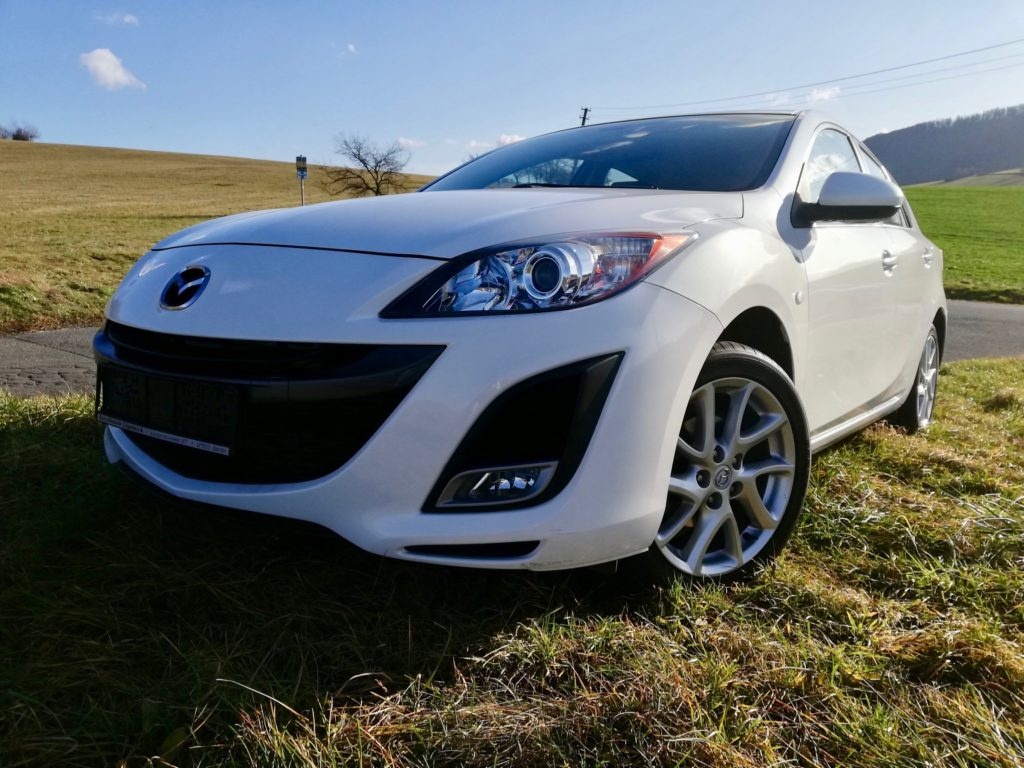 MAZDA 3  (BL)