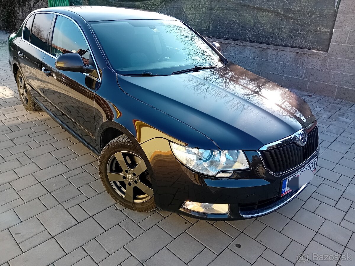 Škoda Superb 2011 2.0tdi DSG Elegance