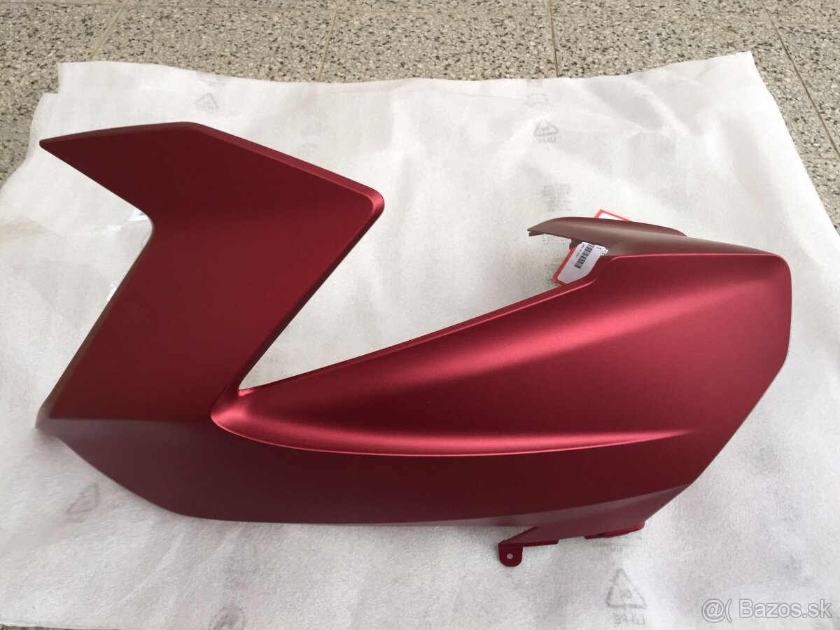 Nový plastový kryt Honda Forza 125