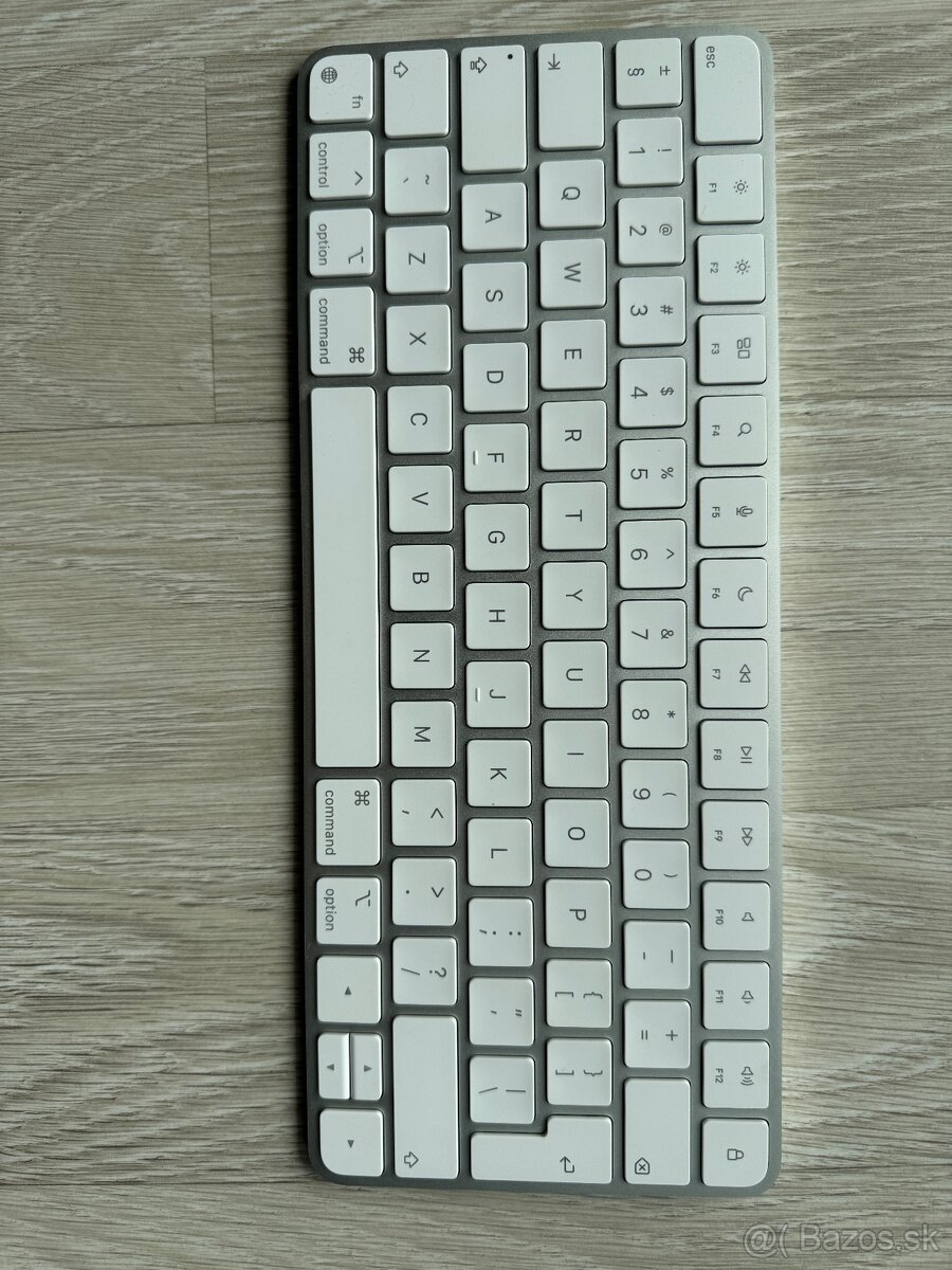 Apple magic keyboard