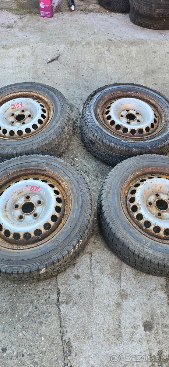 5x120 r16 vw t5 205/65 r16c  zimné