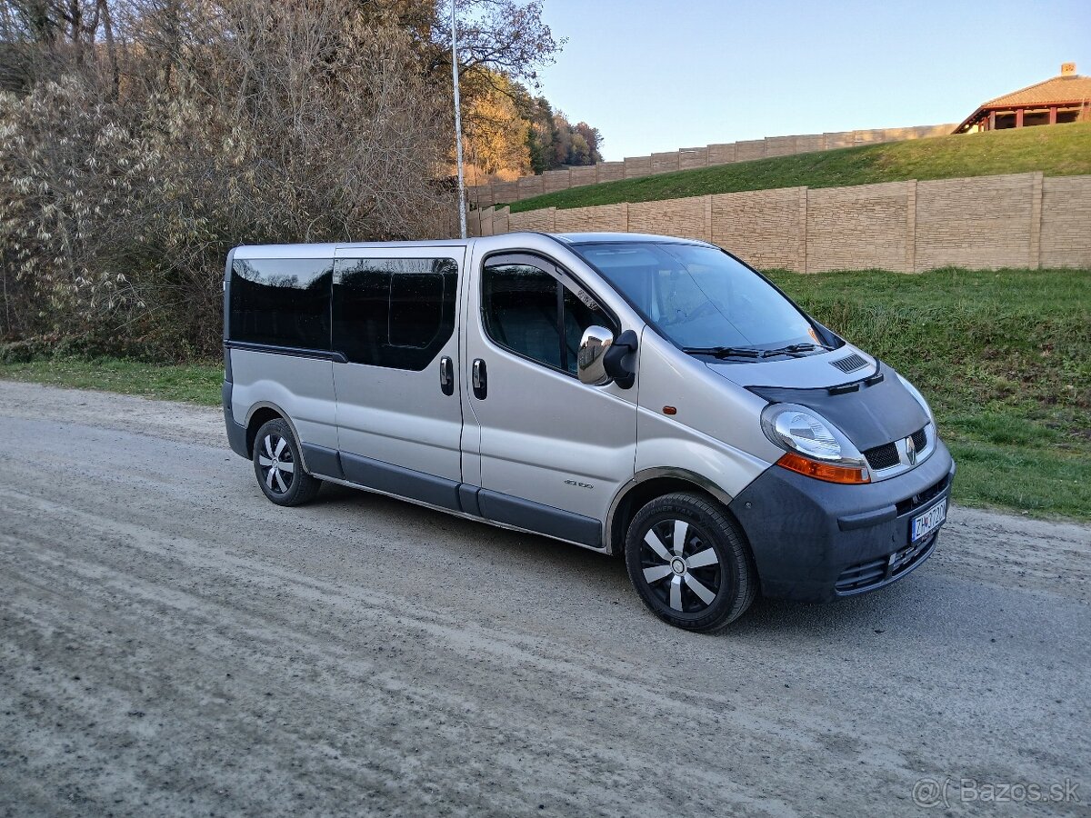 Renault Trafic Long