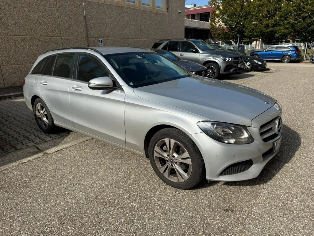 Prenájom Mercedes Benz C220 combi