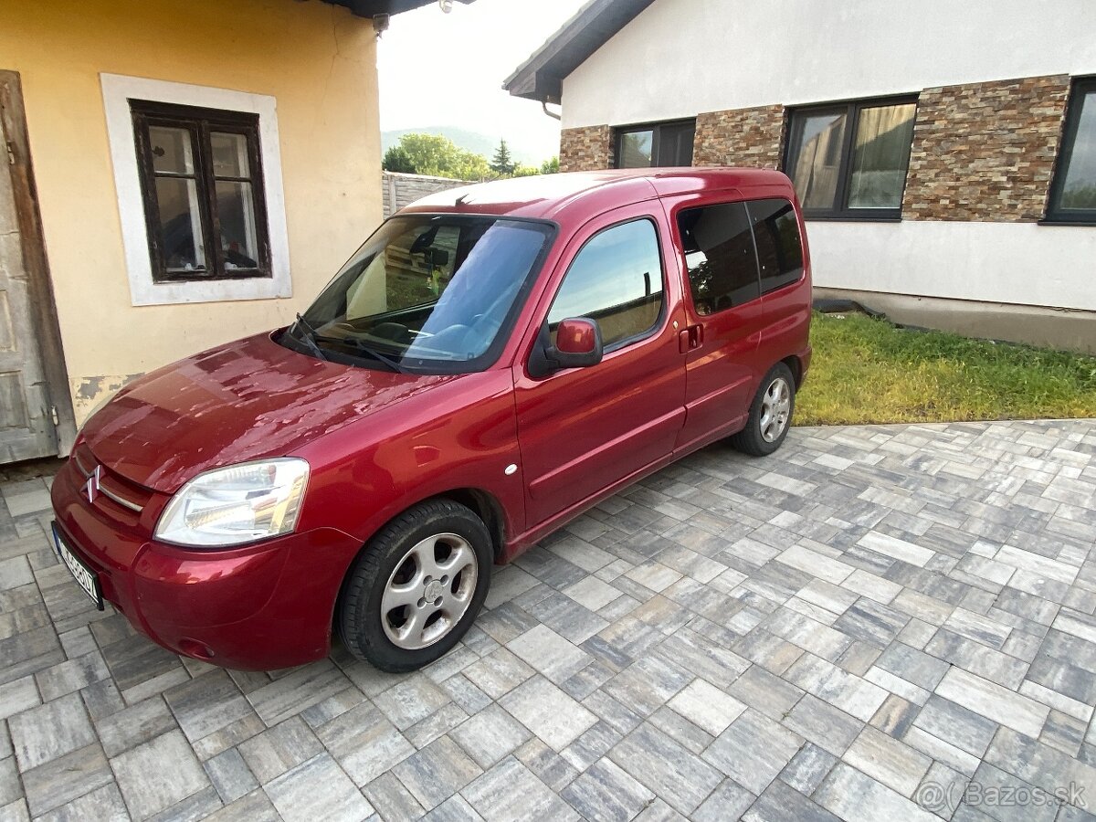 Predám Citroen Berlingo r.v. 2007, 66kW, 1,6D