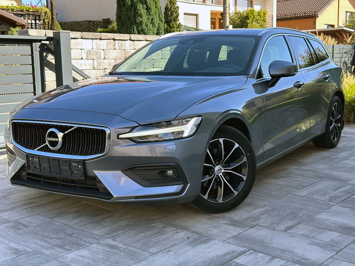 Volvo V60 D4 Business Pro 197PS AT8 r. 2021