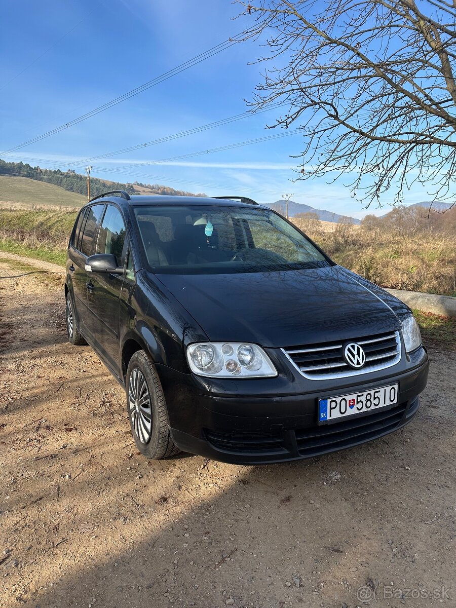 Volkswagen Touran 1.9TDi DSG 7 miestne