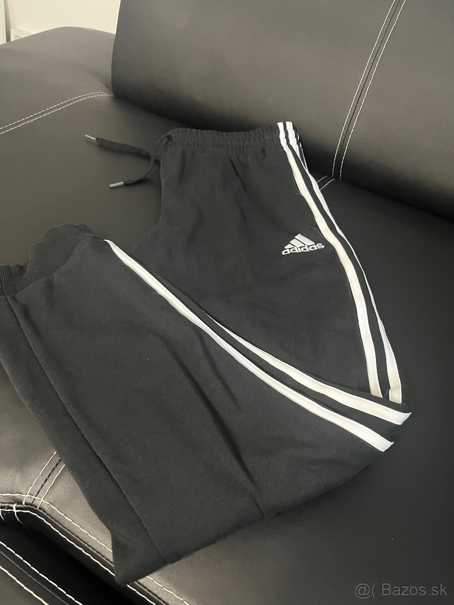 Adidas tepláky