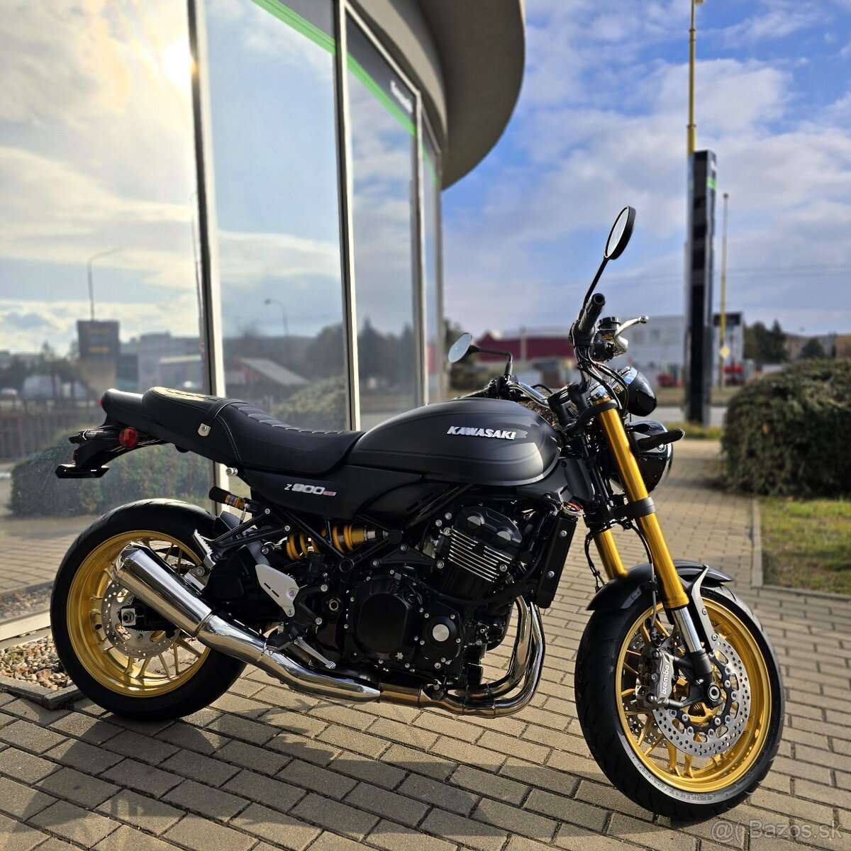 Kawasaki Z900 RS SE 2025